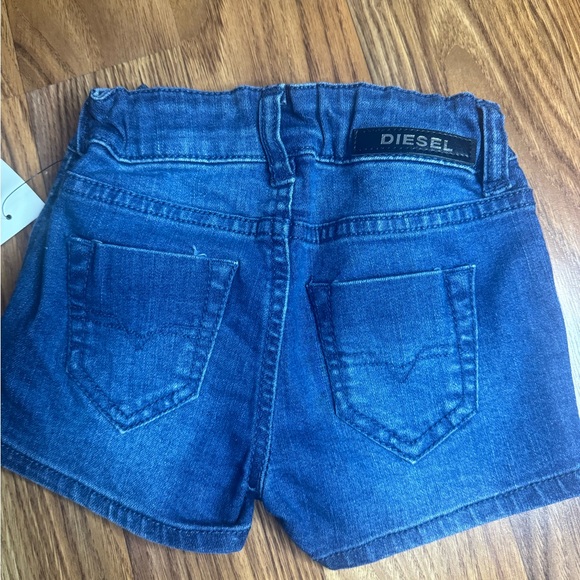 Diesel shorts - Picture 2 of 5